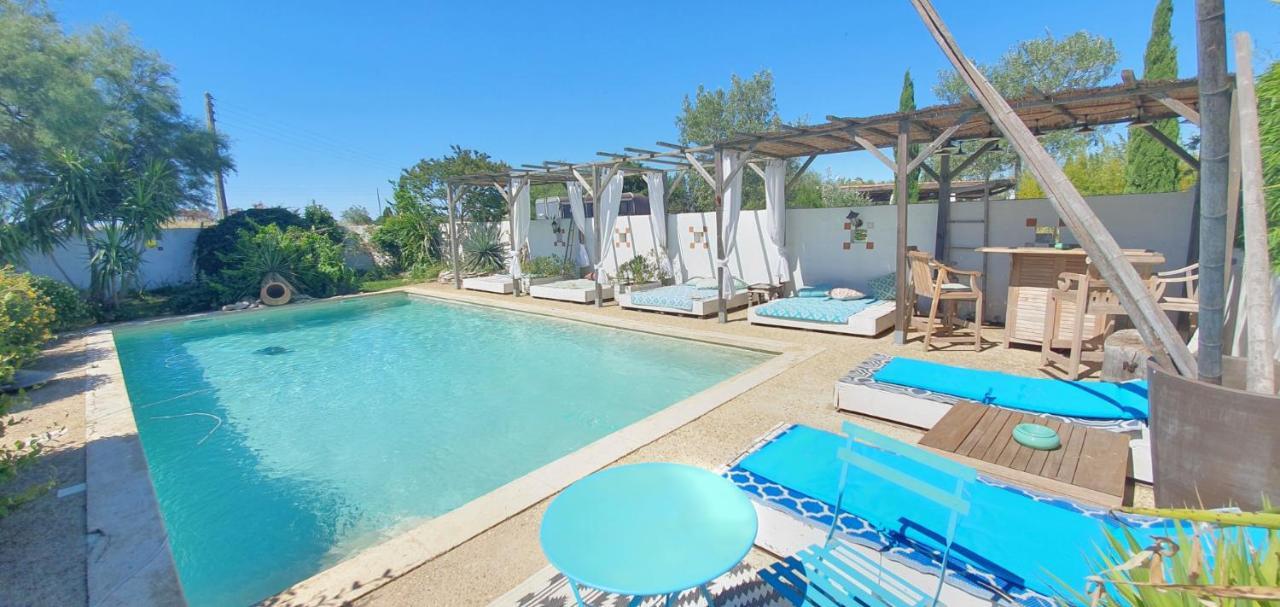 Terre De Boheme Hotel Vestric-et-Candiac Bagian luar foto