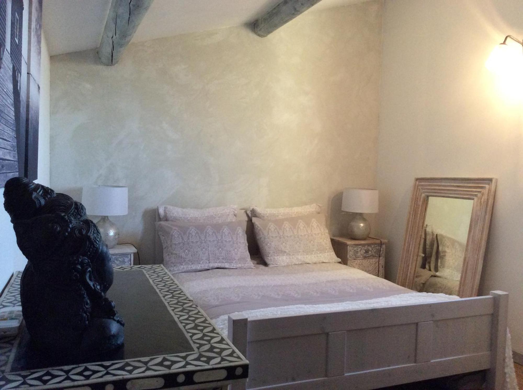 Terre De Boheme Hotel Vestric-et-Candiac Bagian luar foto