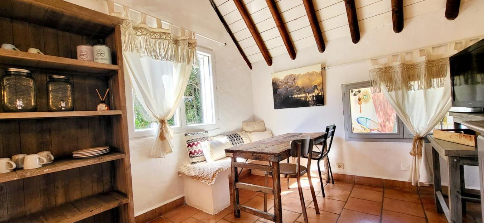 Terre De Boheme Hotel Vestric-et-Candiac Bagian luar foto