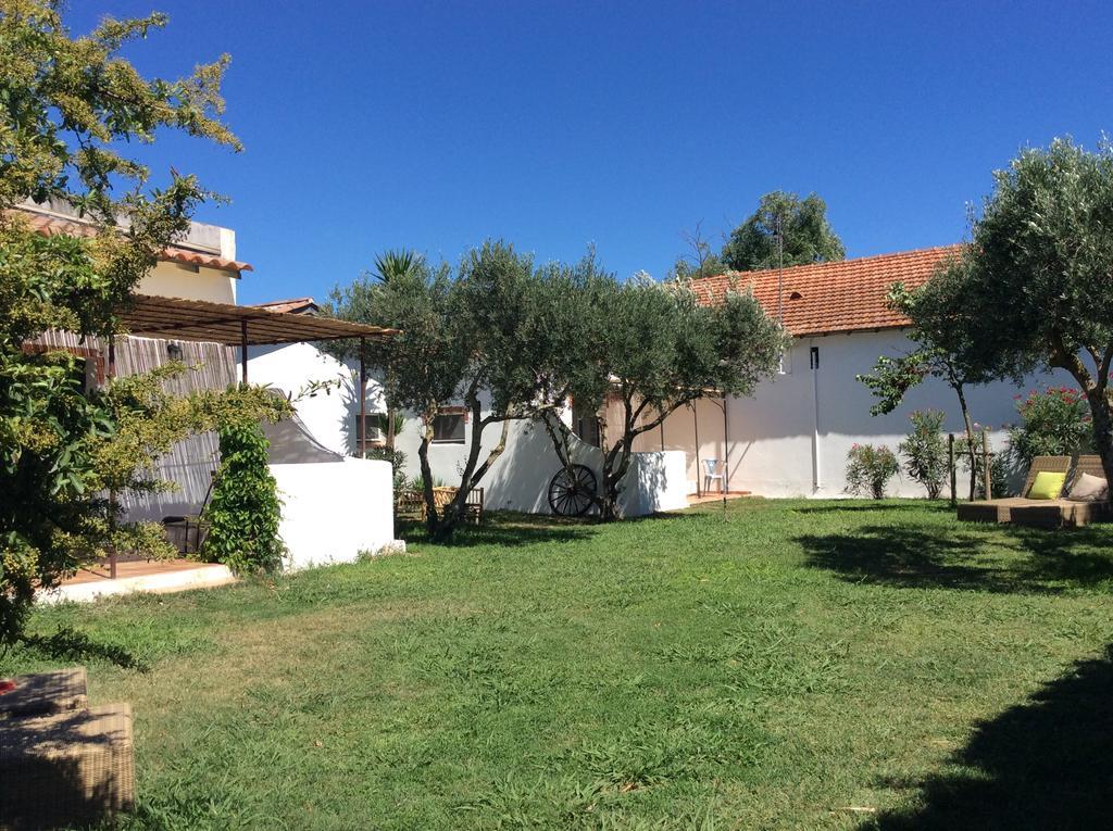 Terre De Boheme Hotel Vestric-et-Candiac Bagian luar foto
