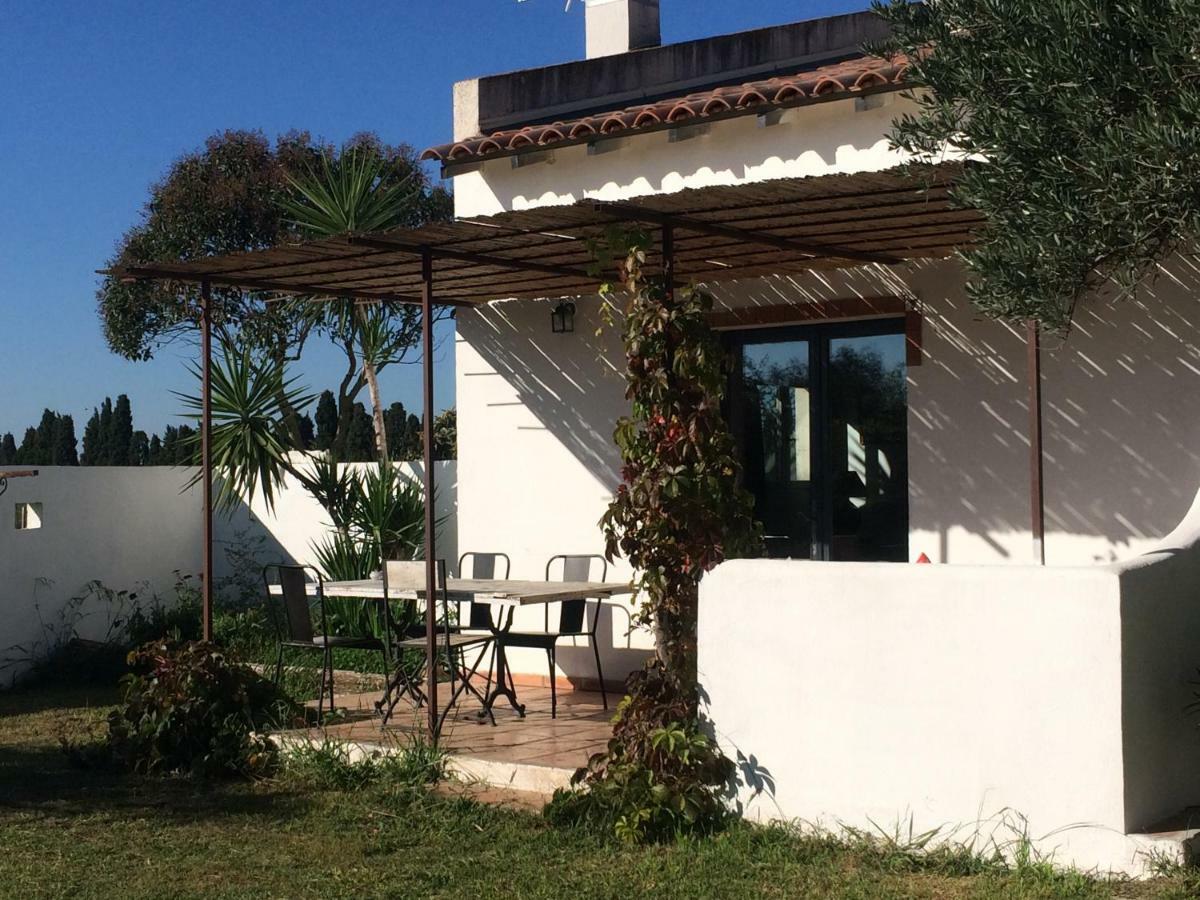 Terre De Boheme Hotel Vestric-et-Candiac Bagian luar foto