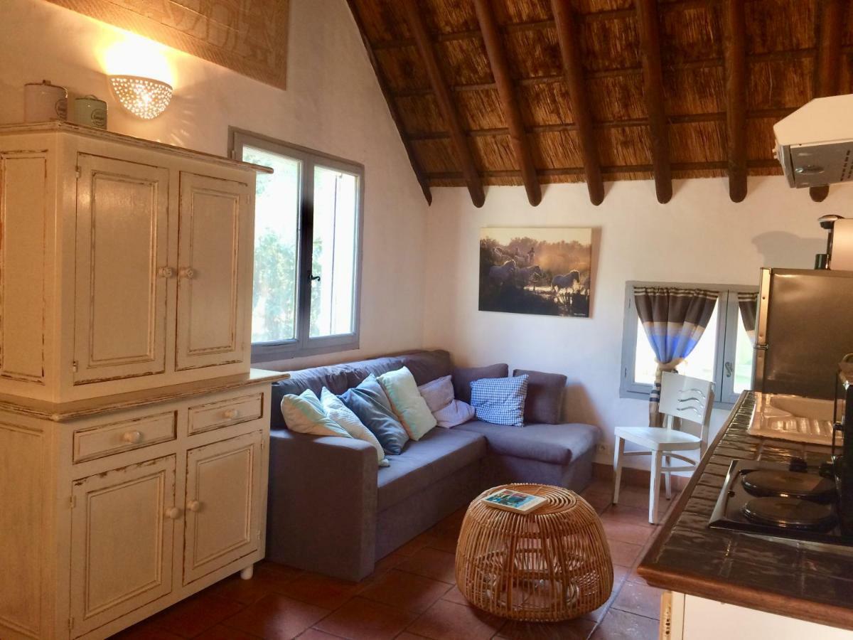 Terre De Boheme Hotel Vestric-et-Candiac Bagian luar foto